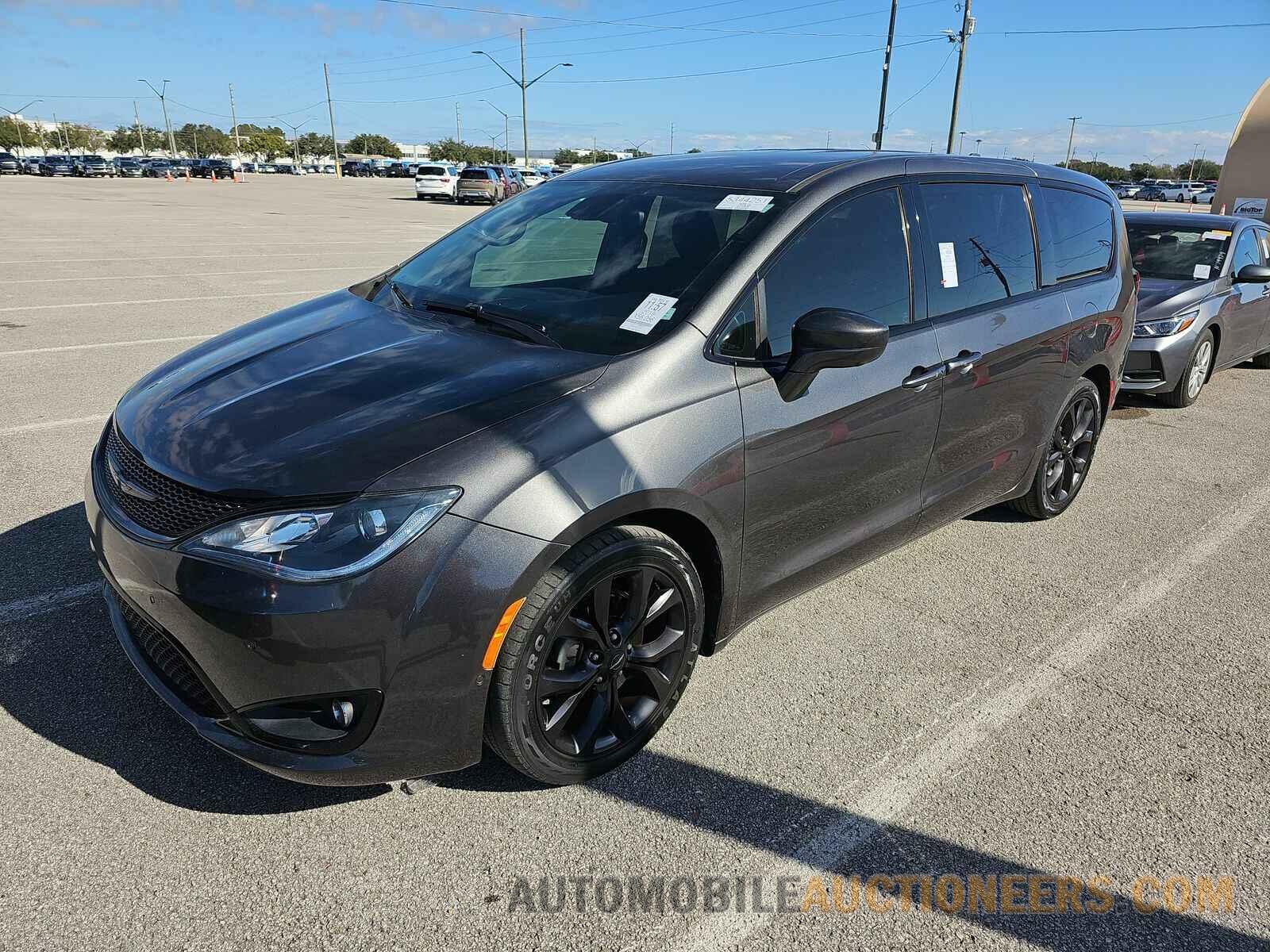 2C4RC1FG0KR532530 Chrysler Pacifica 2019