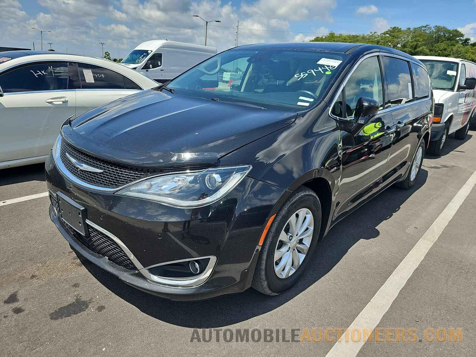 2C4RC1FG3KR559446 Chrysler Pacifica 2019