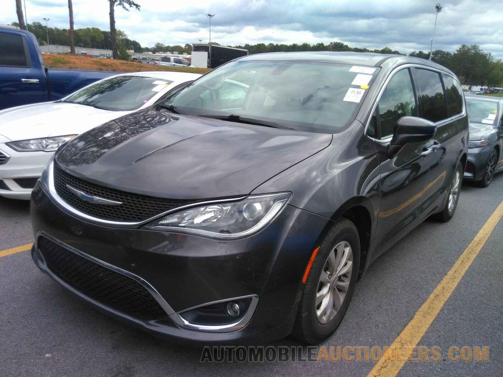 2C4RC1FG5JR237308 Chrysler Pacifica 2018