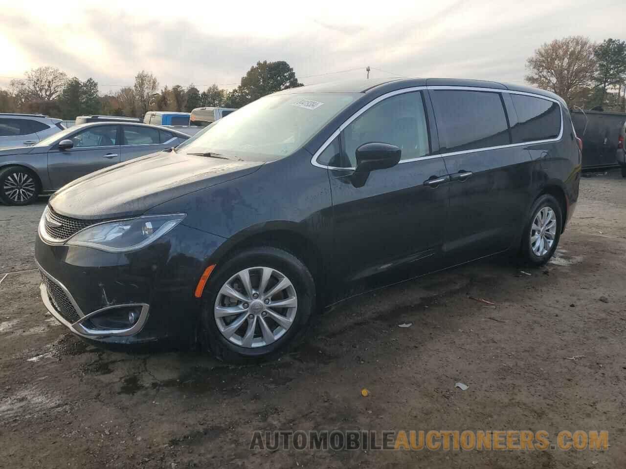 2C4RC1FG6JR158097 CHRYSLER PACIFICA 2018