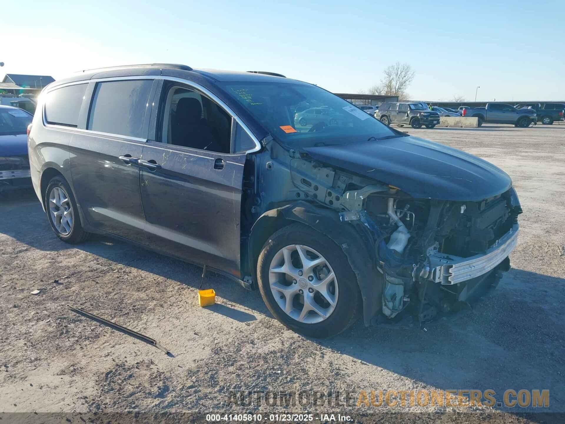 2C4RC1FGXJR113471 CHRYSLER PACIFICA 2018