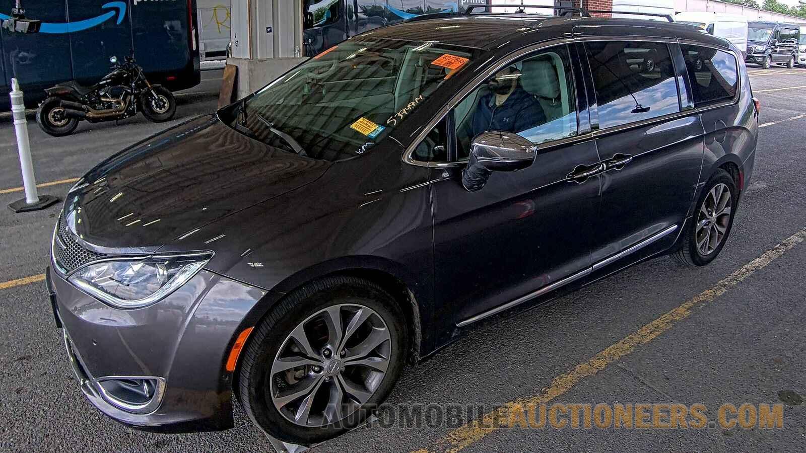 2C4RC1GG0HR614085 Chrysler Pacifica 2017