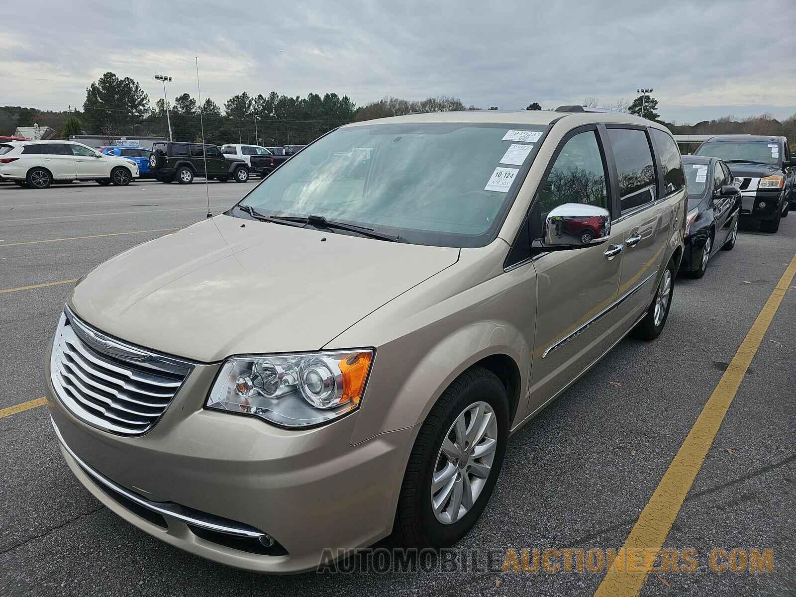 2C4RC1GG1GR138444 Chrysler Town &amp; Country 2016