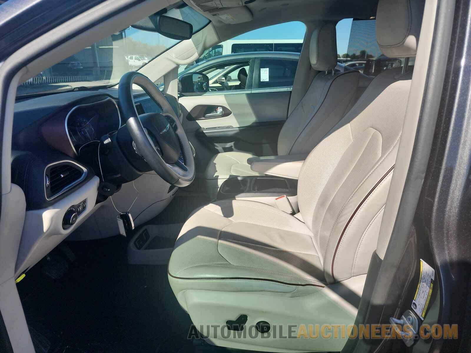 2C4RC1GG2JR292989 Chrysler Pacifica 2018