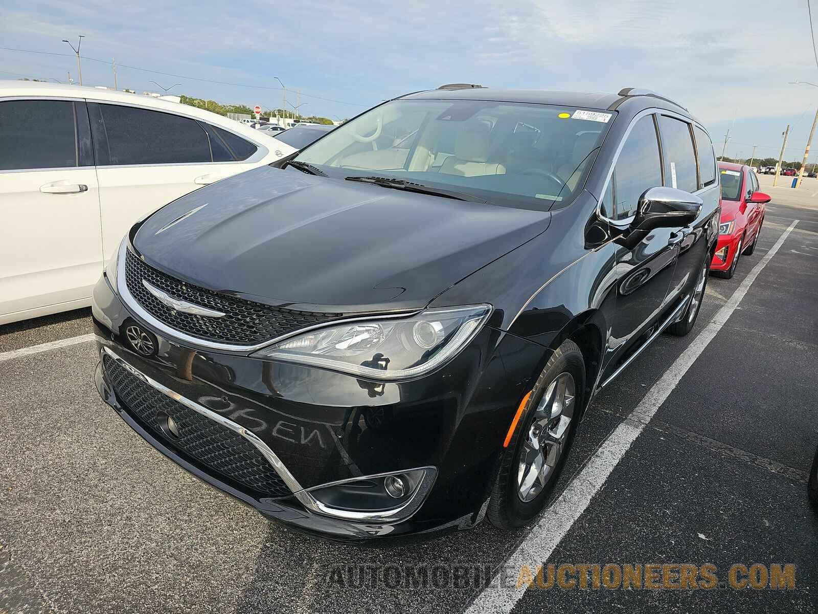 2C4RC1GG4HR735170 Chrysler Pacifica 2017