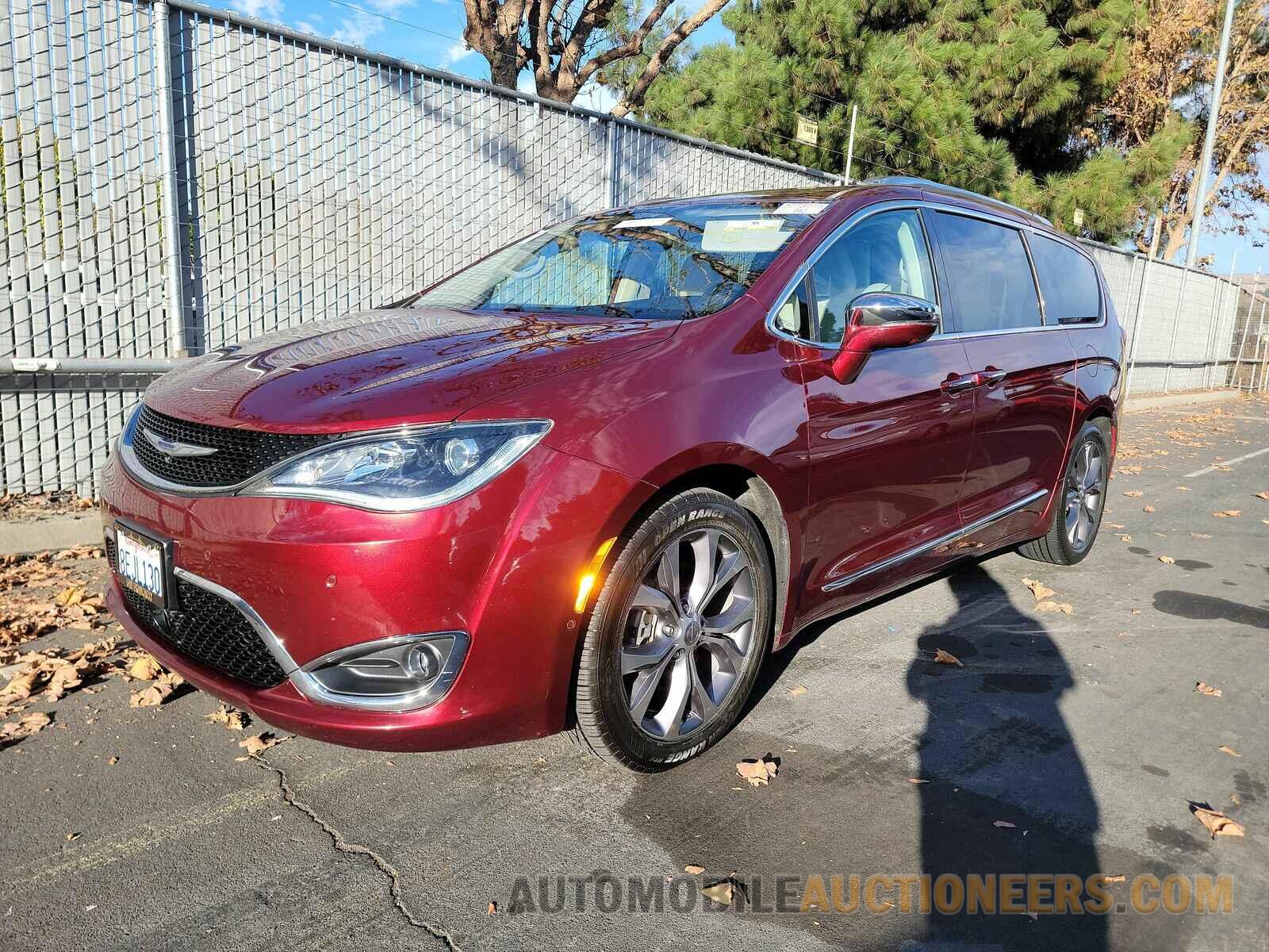 2C4RC1GG7JR155126 Chrysler Pacifica 2018