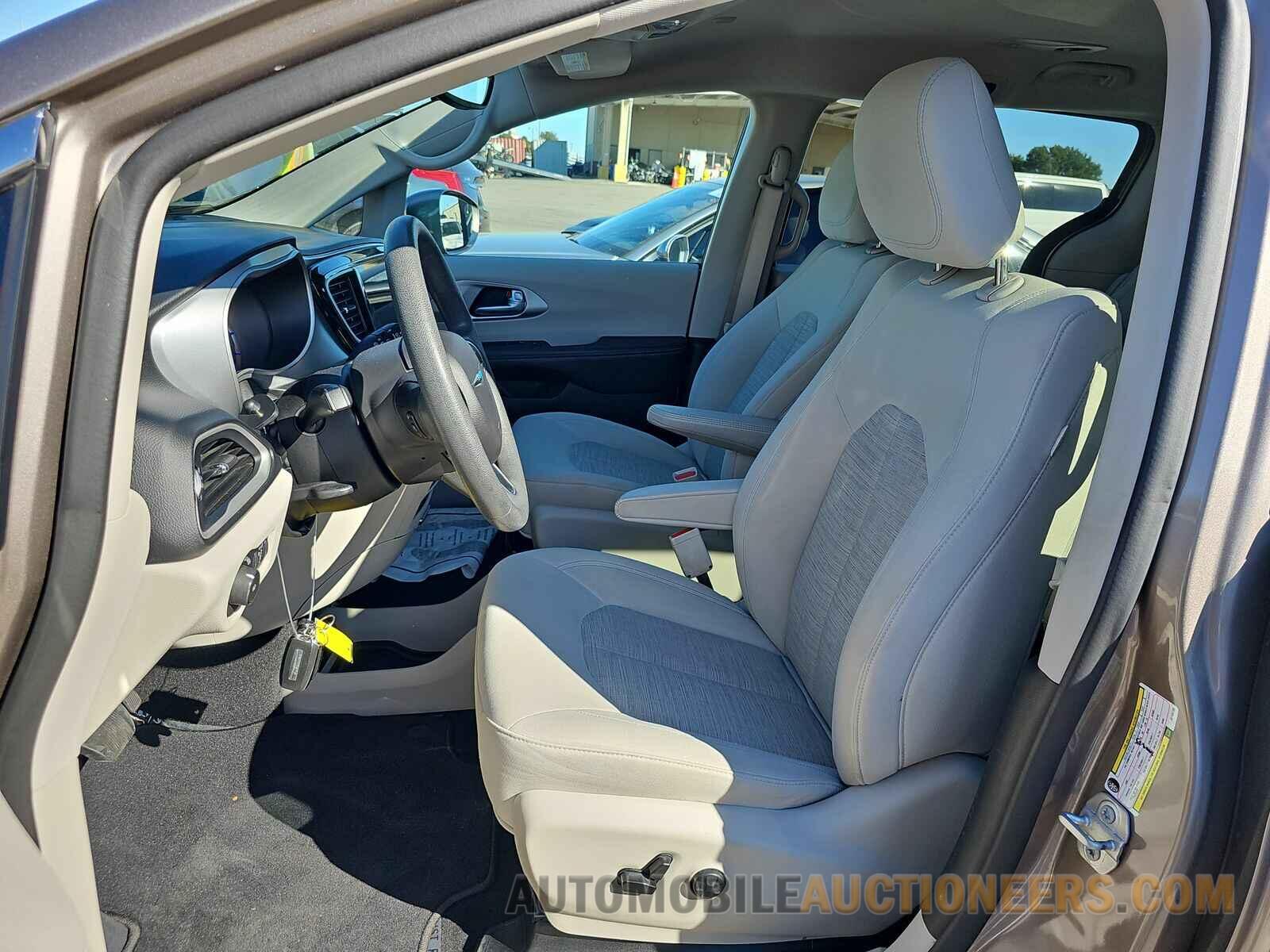 2C4RC1H70JR145133 Chrysler Pacifica 2018