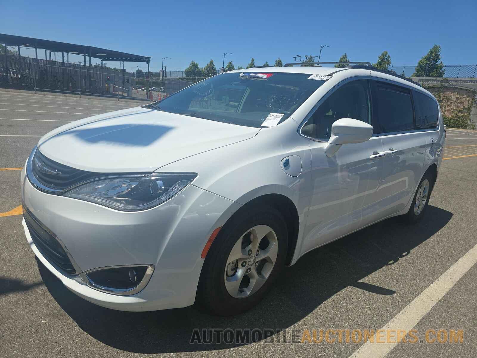 2C4RC1H76JR118728 Chrysler Pacifica 2018