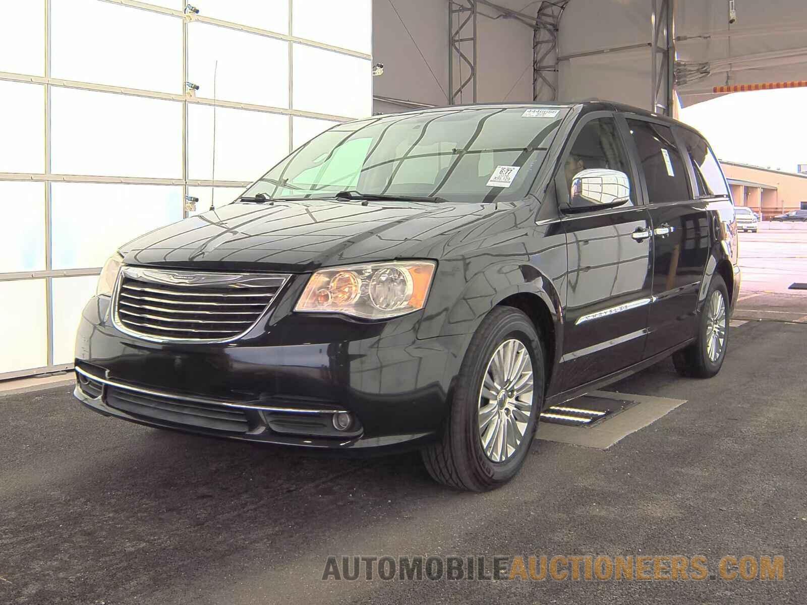 2C4RC1JG8GR221586 Chrysler Town &amp; Country 2016