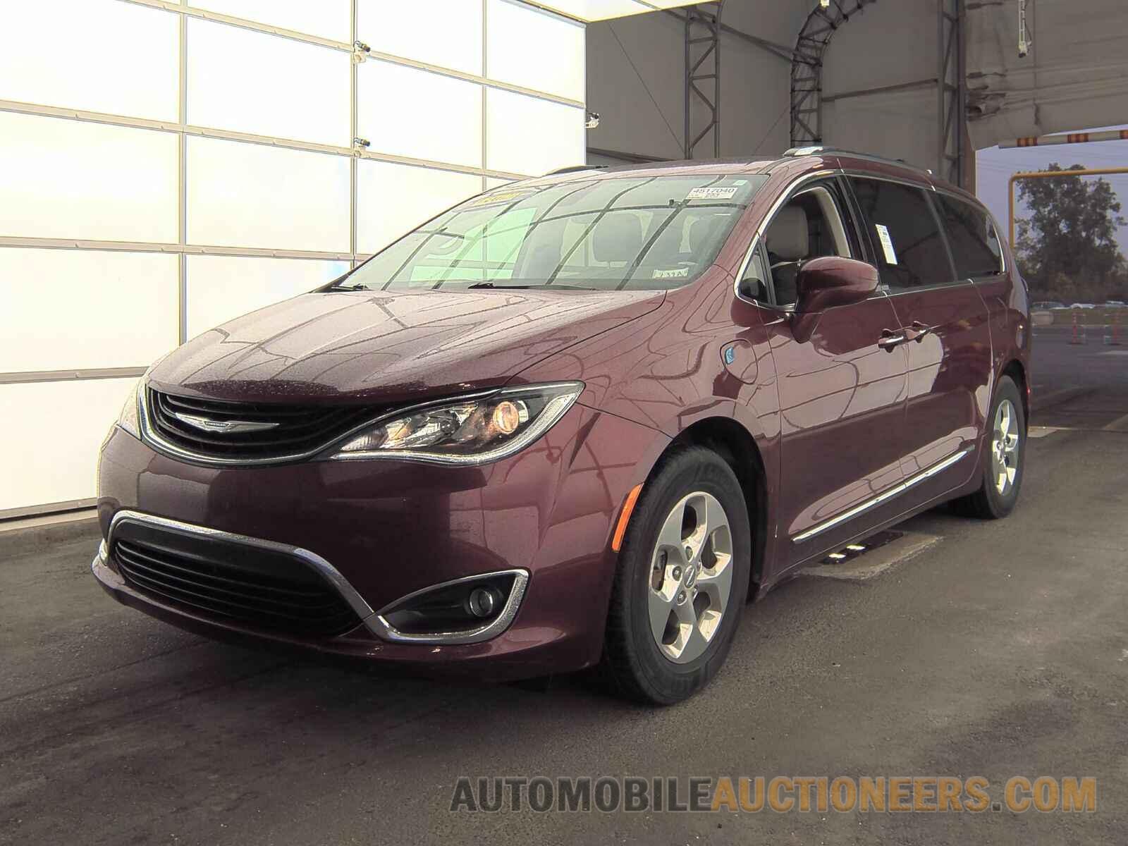 2C4RC1L76JR172702 Chrysler Pacifica 2018