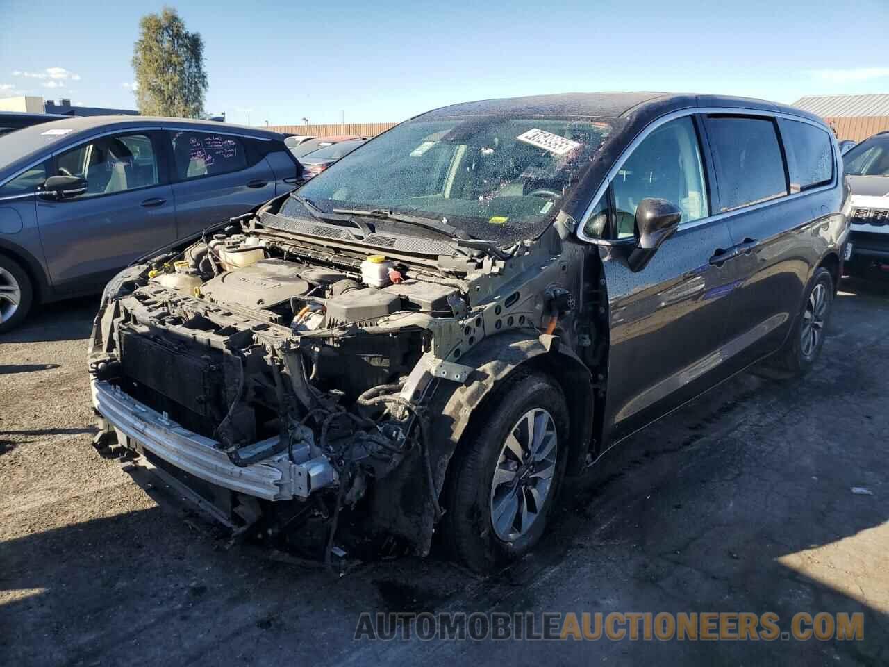 2C4RC1L76NR122940 CHRYSLER PACIFICA 2022