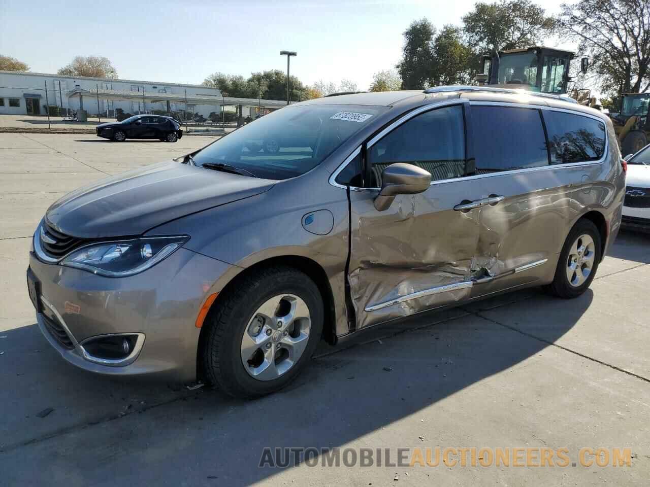 2C4RC1L79JR169633 CHRYSLER PACIFICA 2018