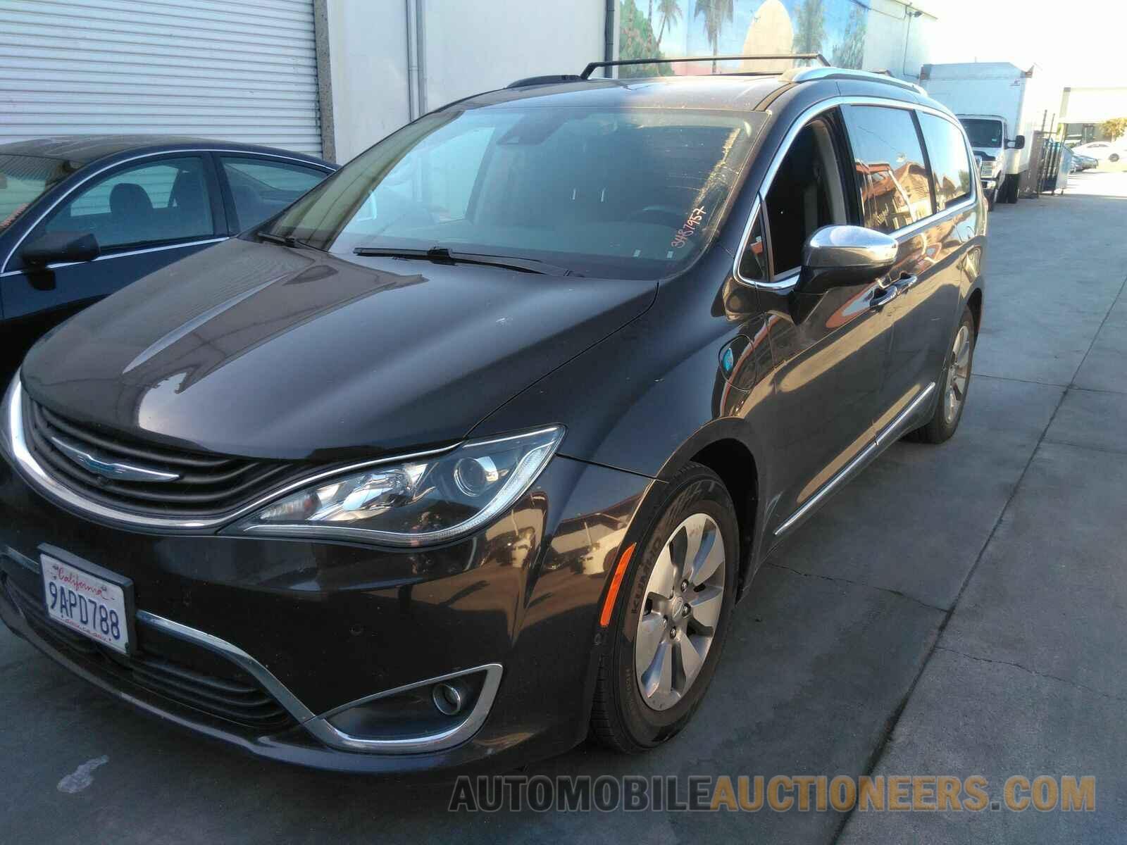 2C4RC1N72JR213663 Chrysler Pacifica 2018