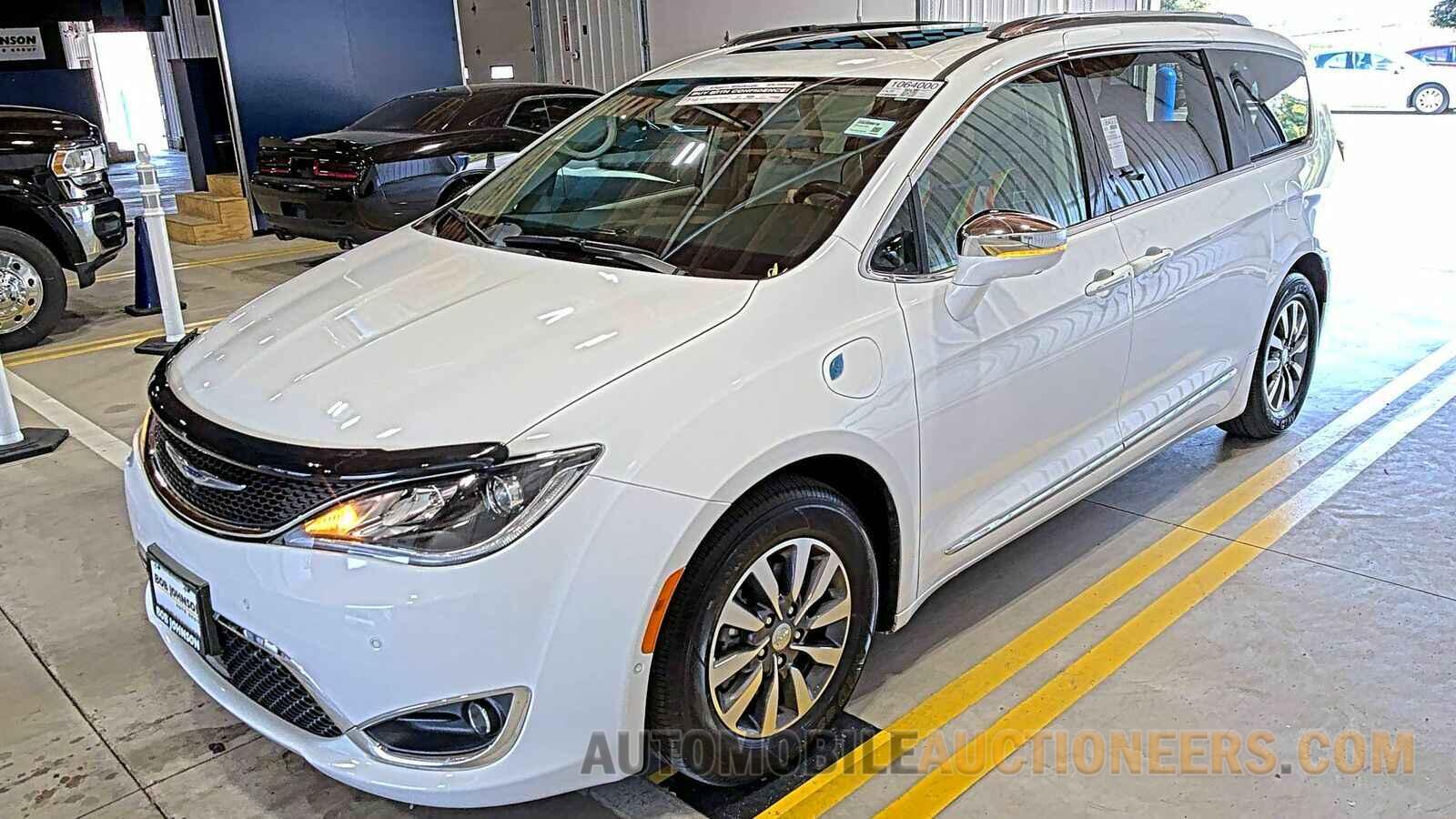 2C4RC1N76LR267468 Chrysler Pacifica 2020