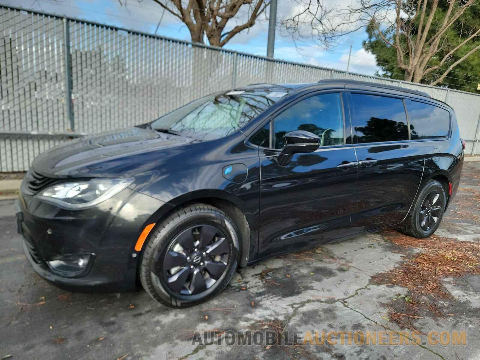 2C4RC1N77KR533000 Chrysler Pacifica 2019