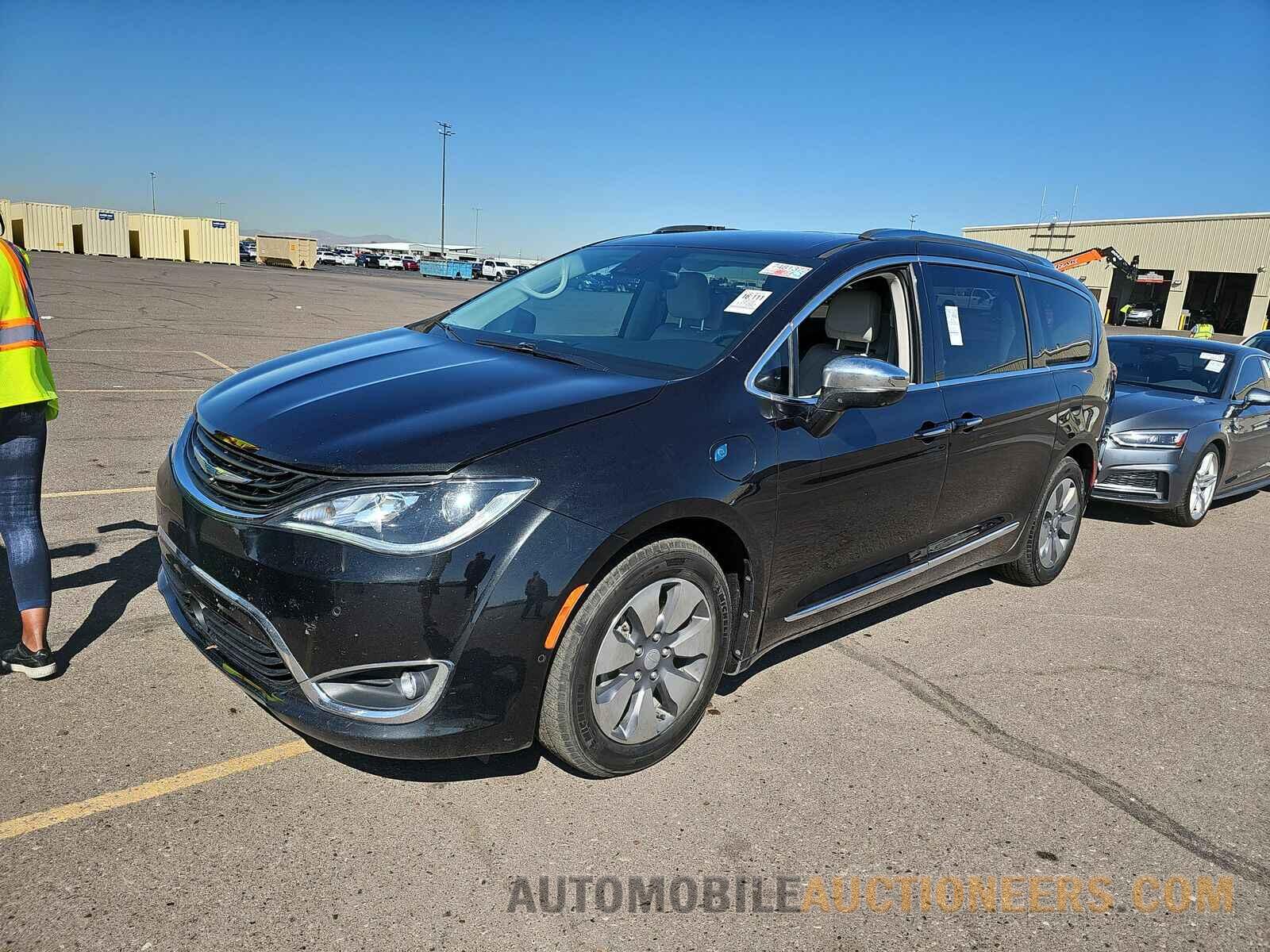 2C4RC1N79JR118095 Chrysler Pacifica 2018