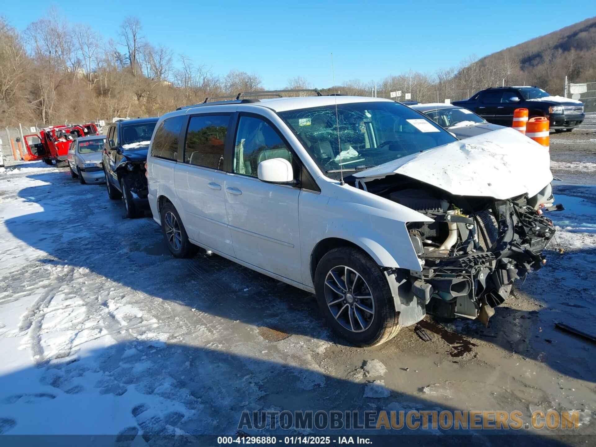 2C4RDGCG9HR859358 DODGE GRAND CARAVAN 2017