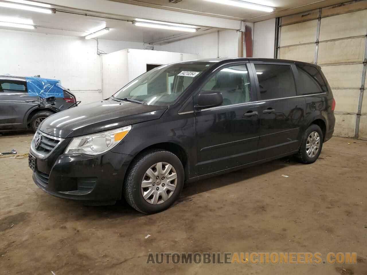 2C4RVAAG8CR393458 VOLKSWAGEN ROUTAN 2012