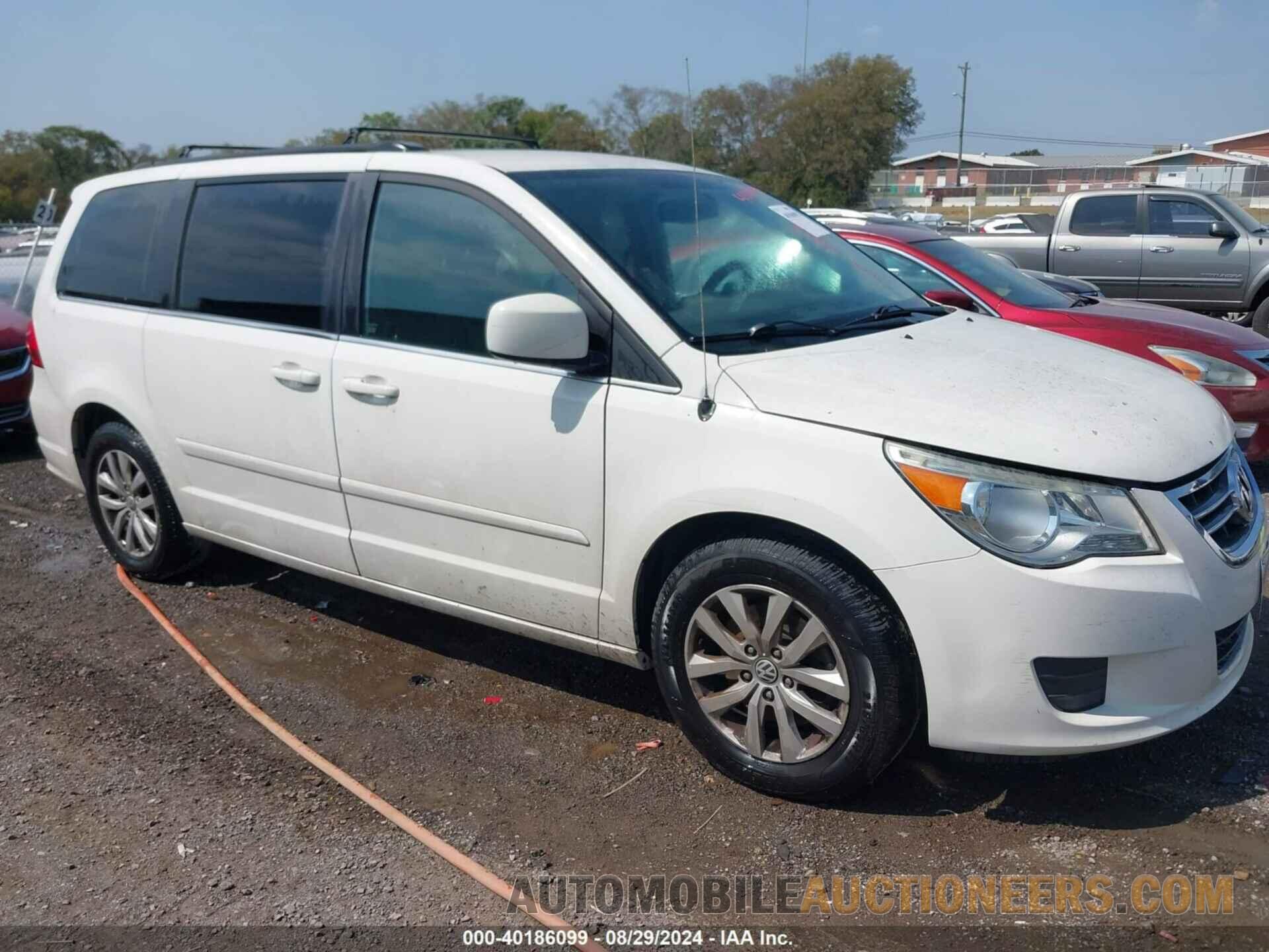 2C4RVABG1CR391680 VOLKSWAGEN ROUTAN 2012