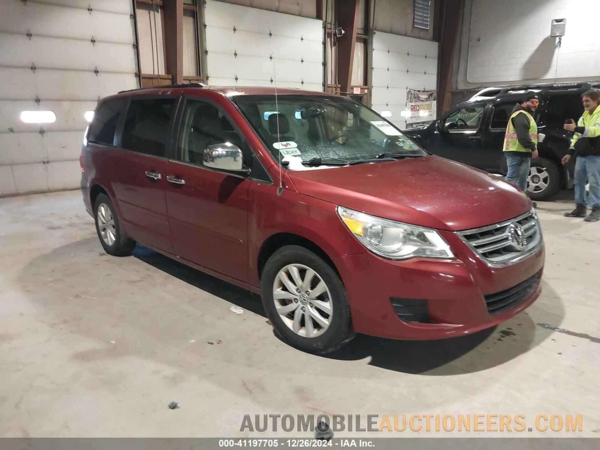 2C4RVABG3CR390577 VOLKSWAGEN ROUTAN 2012