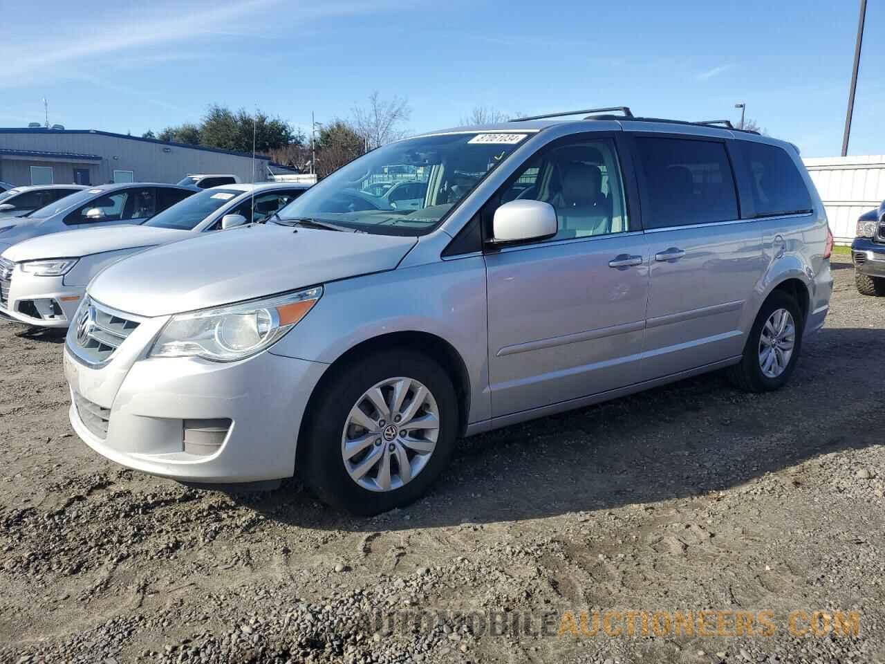 2C4RVABG5CR240213 VOLKSWAGEN ROUTAN 2012