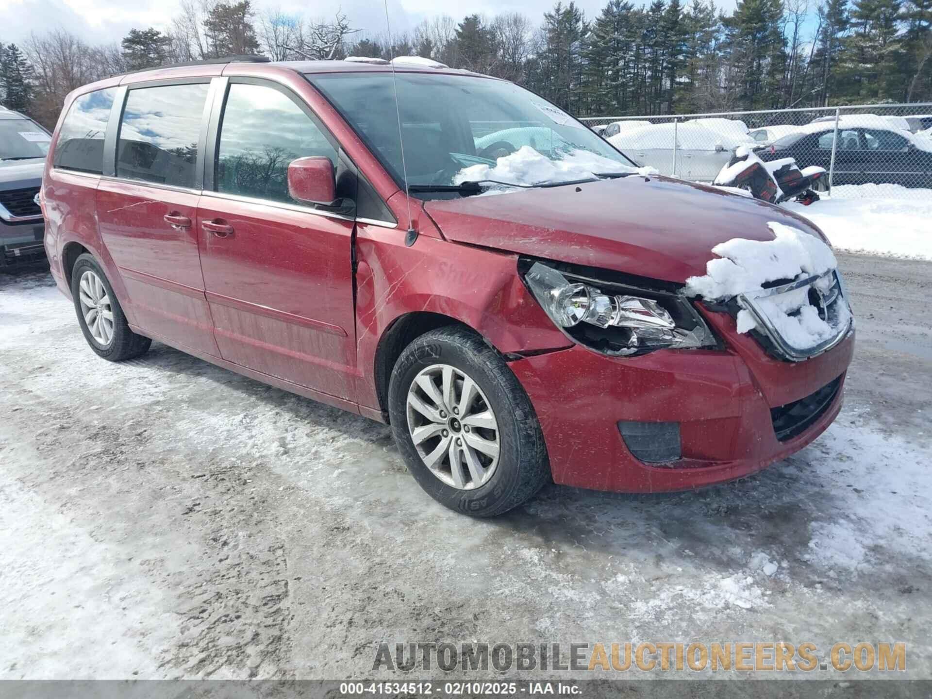 2C4RVABG6CR152061 VOLKSWAGEN ROUTAN 2012