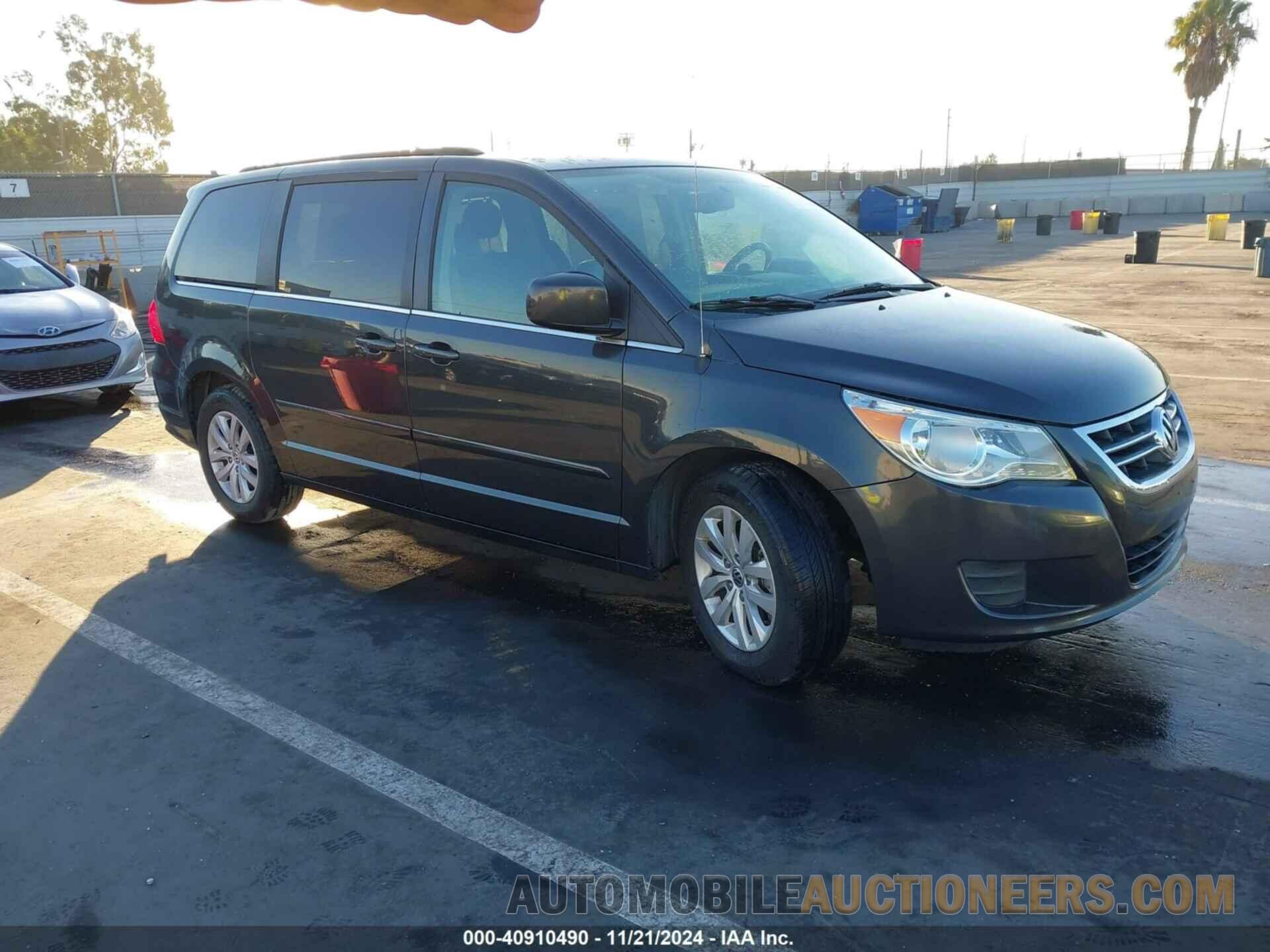 2C4RVABG7CR392221 VOLKSWAGEN ROUTAN 2012