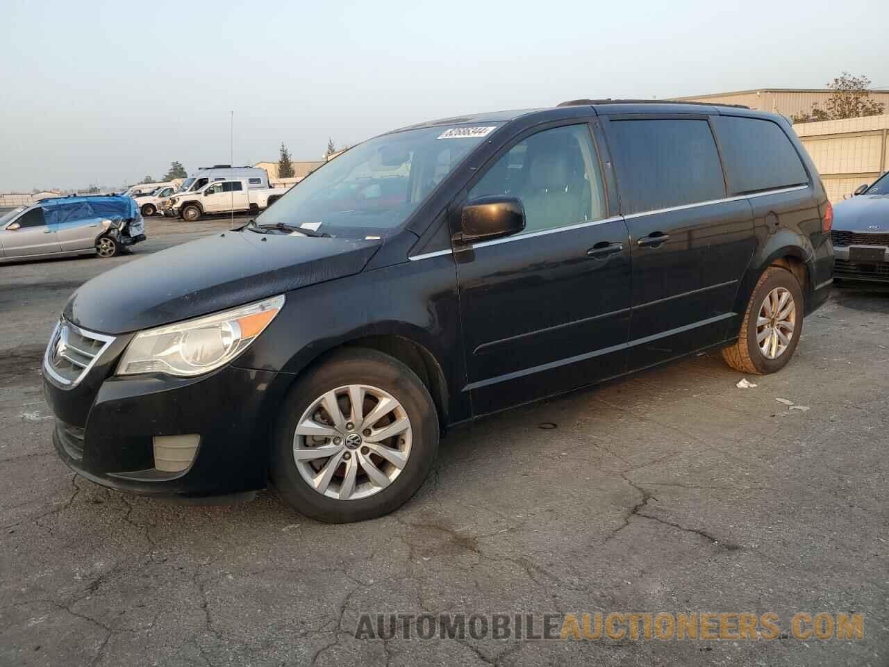 2C4RVABG9CR194062 VOLKSWAGEN ROUTAN 2012