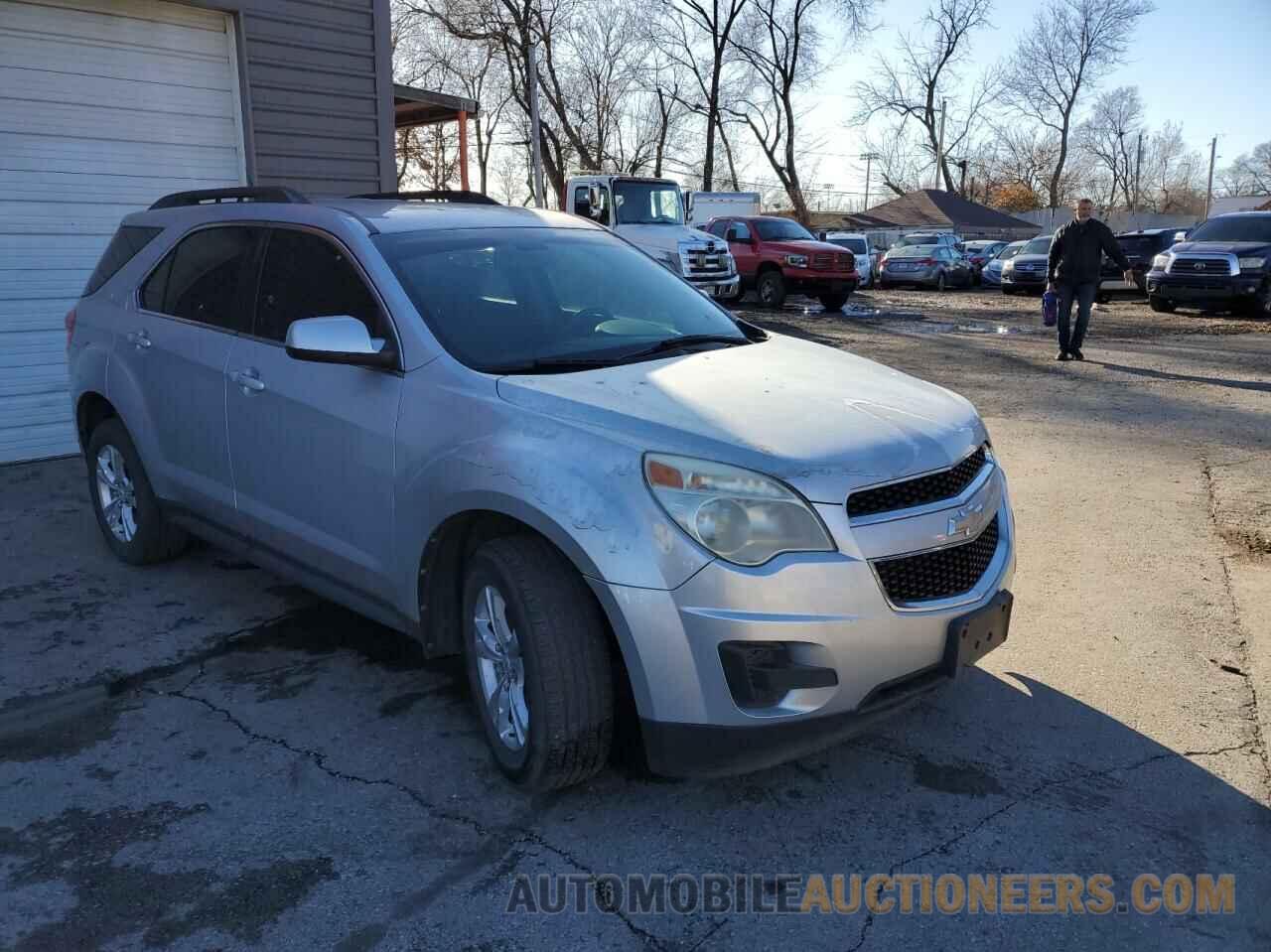 2CNFLEEC8B6337877 CHEVROLET EQUINOX 2011