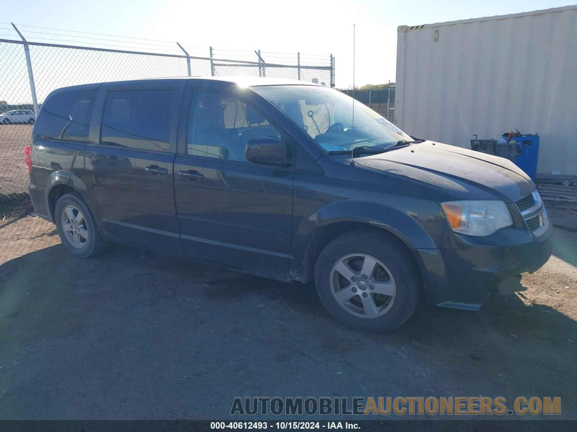 2D4RN3DG0BR673965 DODGE GRAND CARAVAN 2011