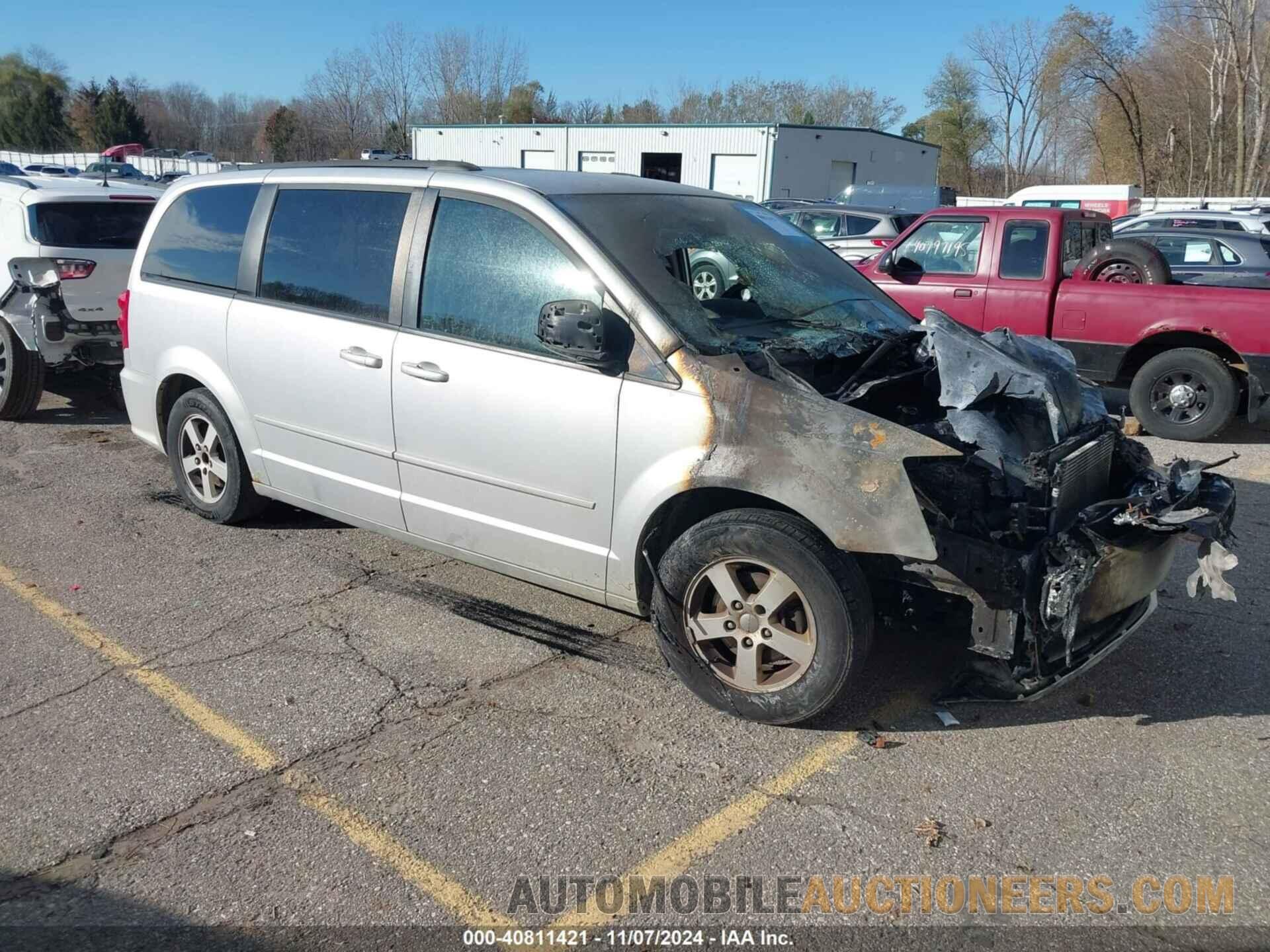 2D4RN3DG3BR638790 DODGE GRAND CARAVAN 2011