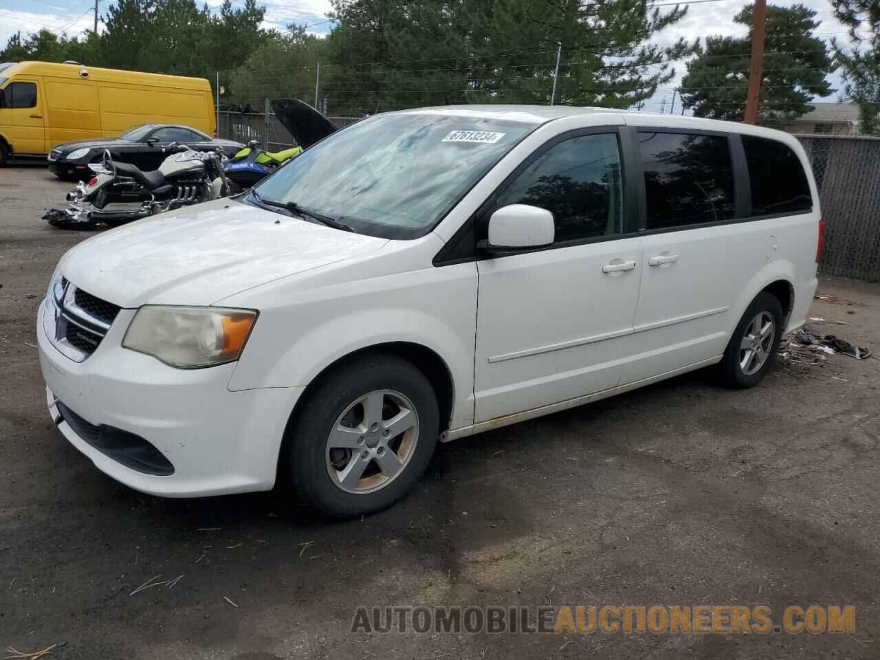 2D4RN3DG4BR628091 DODGE CARAVAN 2011