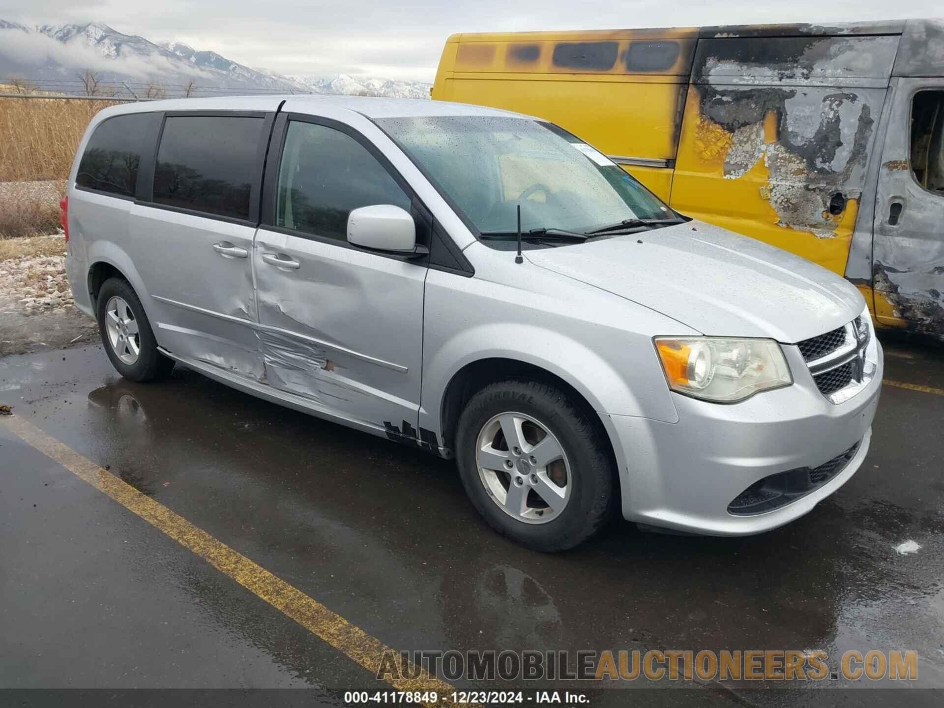 2D4RN3DG4BR672320 DODGE GRAND CARAVAN 2011