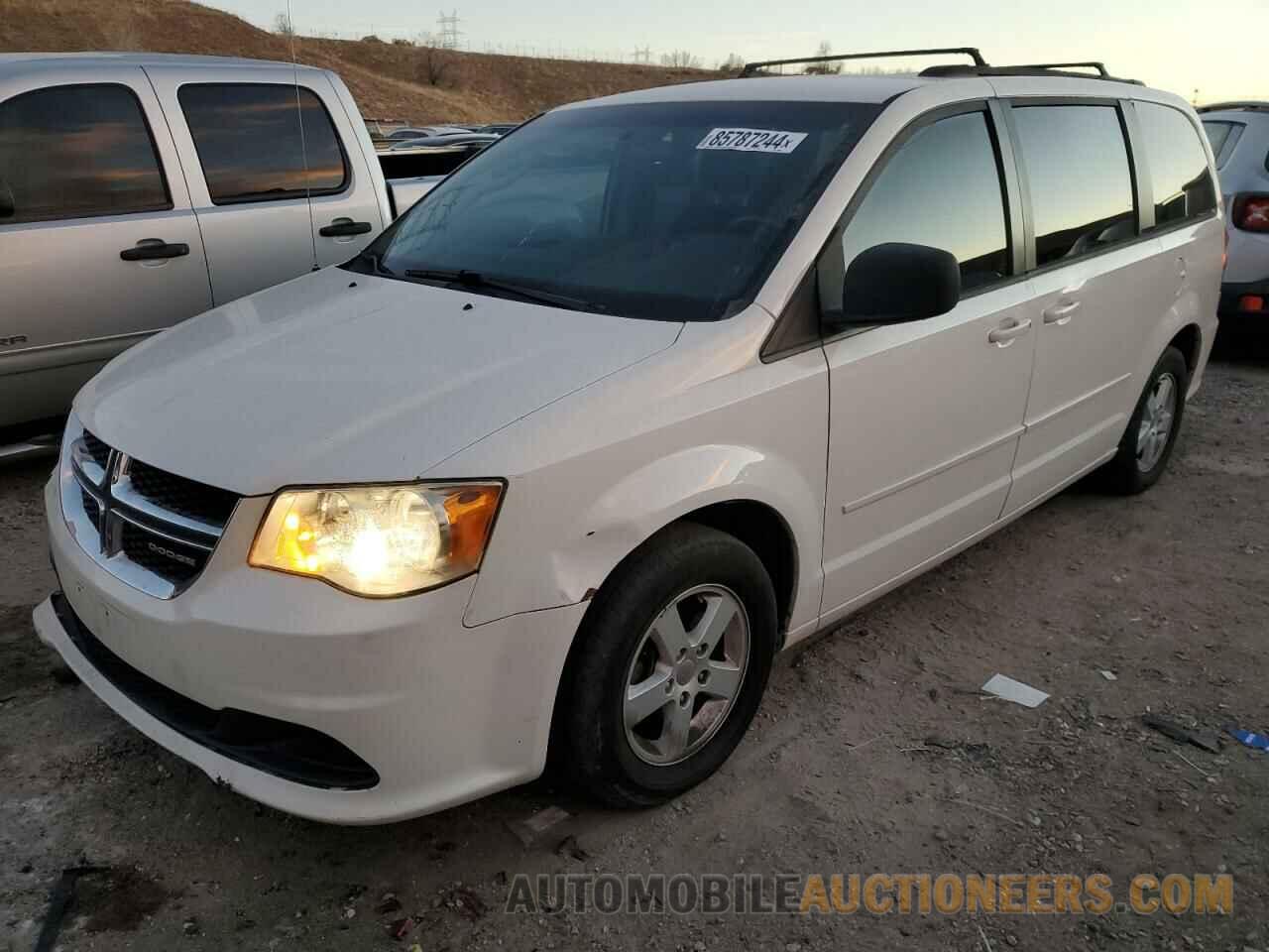 2D4RN3DGXBR654985 DODGE CARAVAN 2011