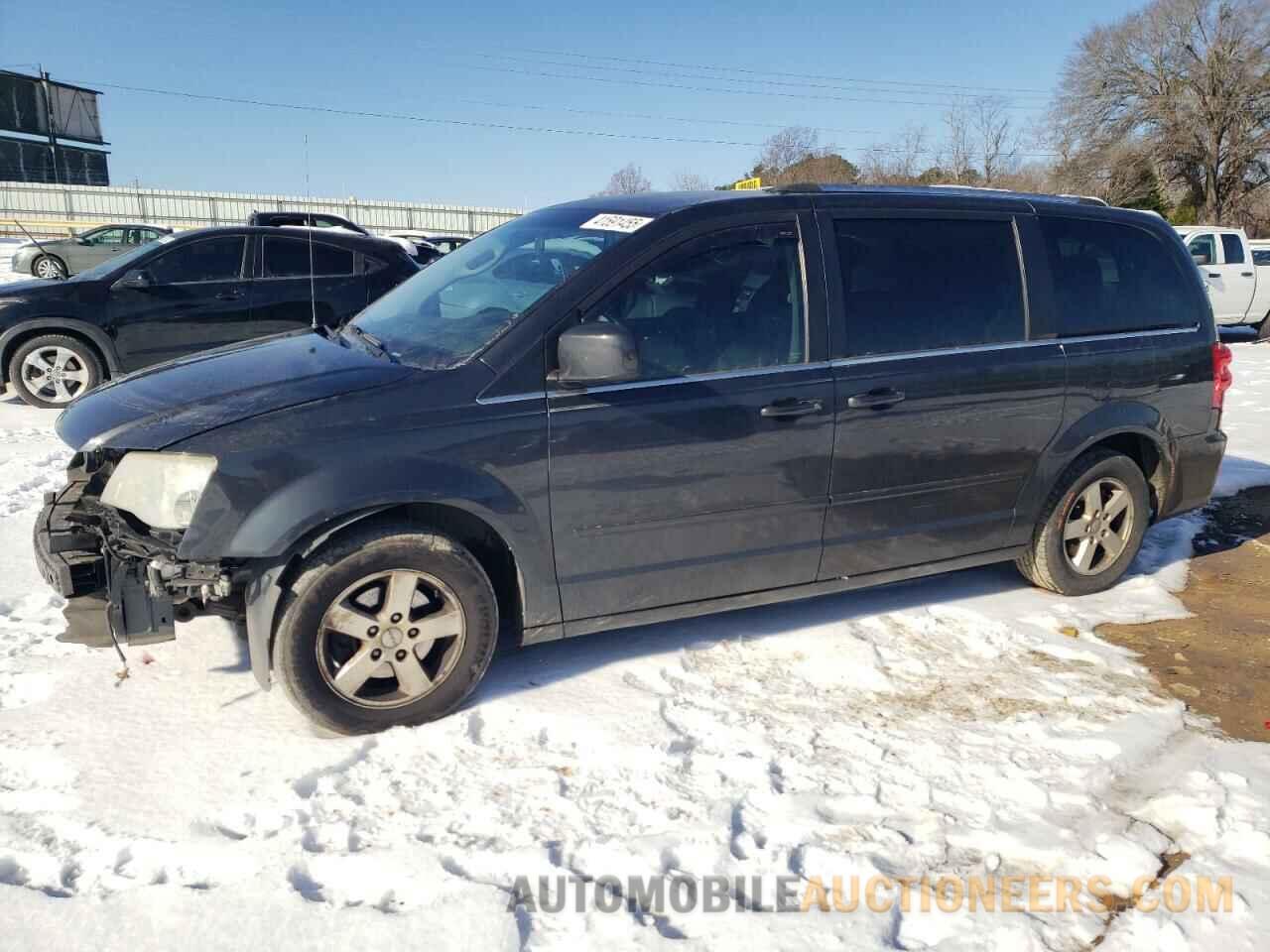 2D4RN5DG3BR679125 DODGE CARAVAN 2011