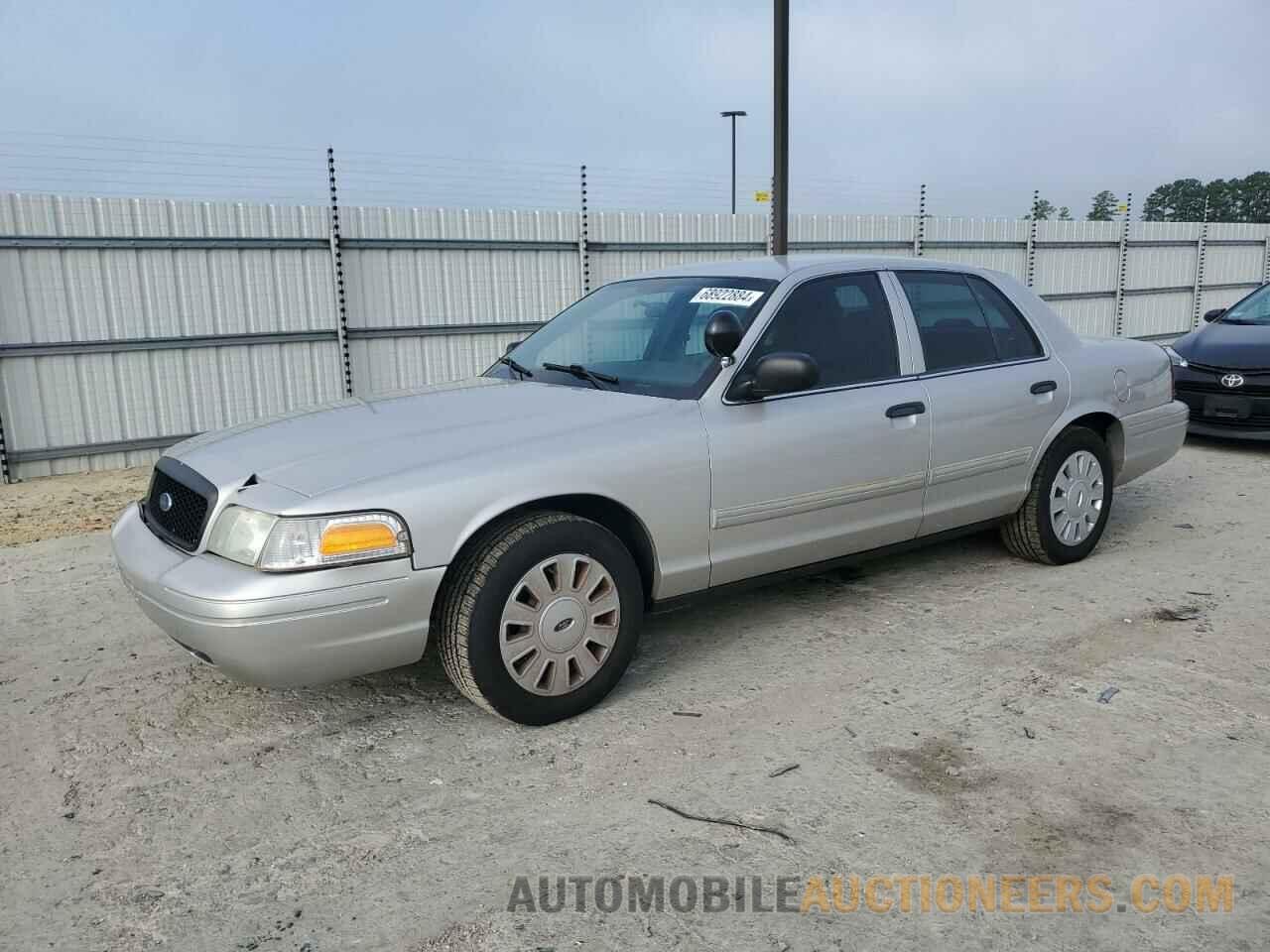 2FABP7BVXBX110960 FORD CROWN VIC 2011