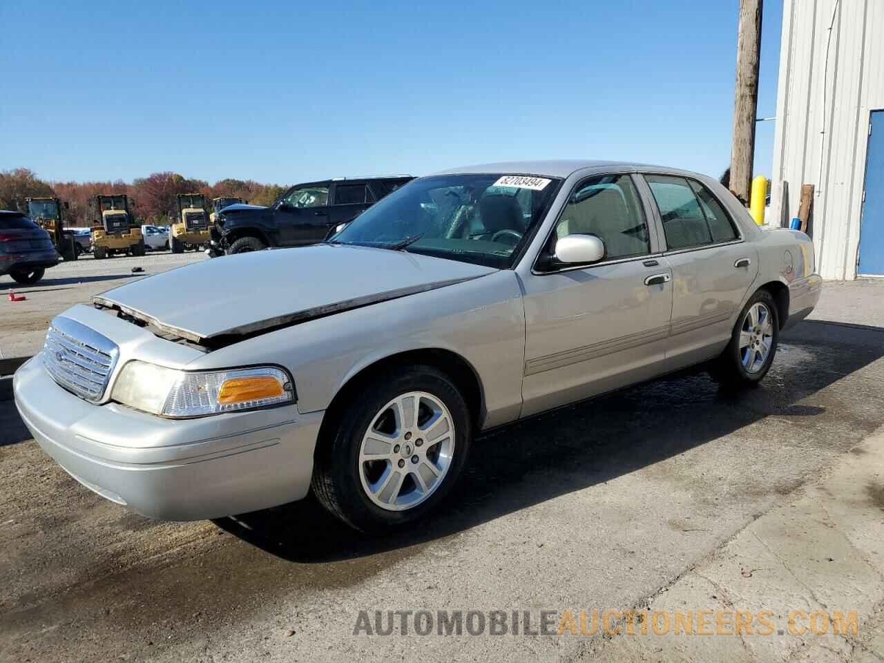 2FABP7EV6BX136001 FORD CROWN VIC 2011