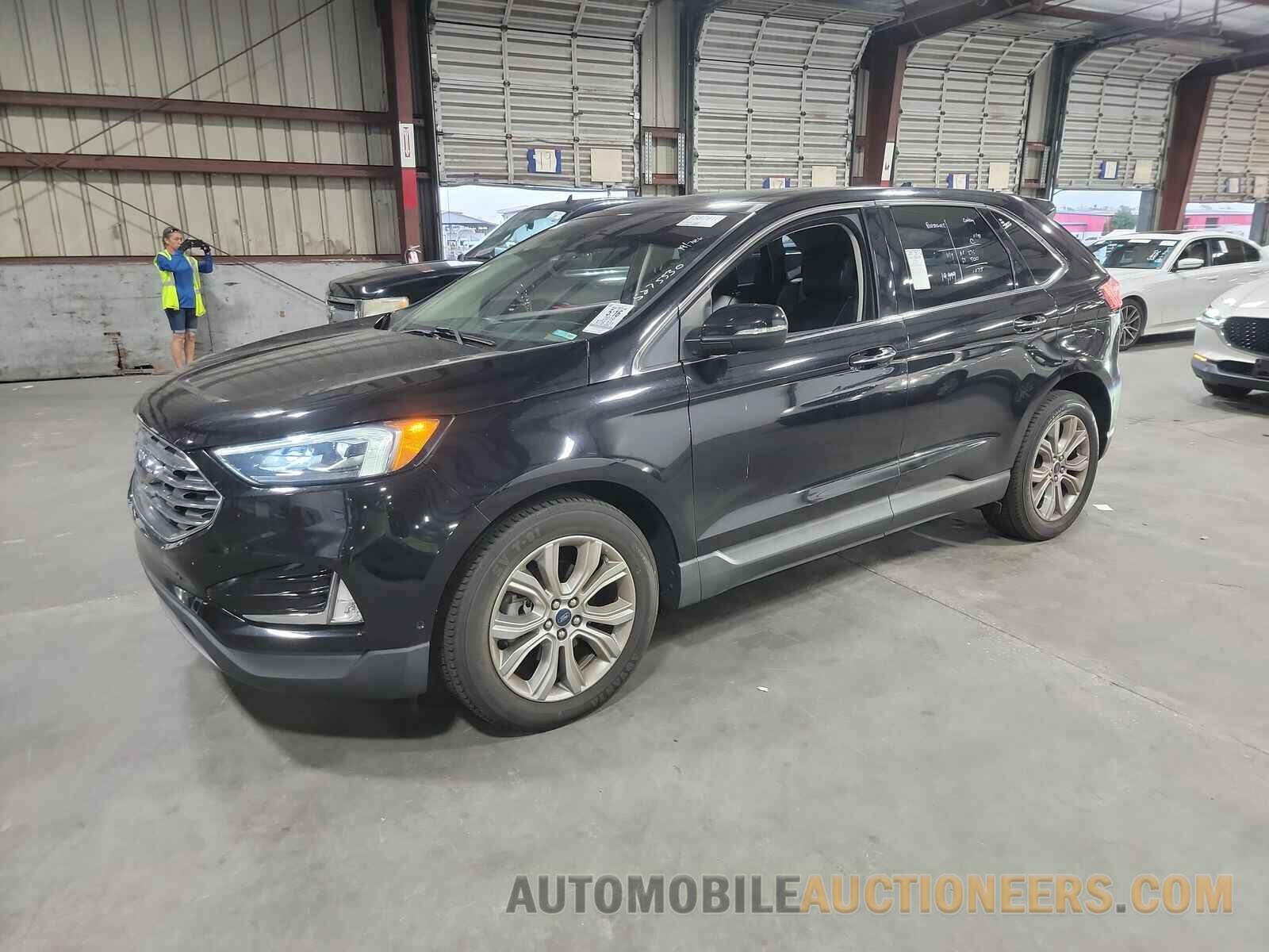 2FMPK3K93KBB53572 Ford Edge 2019