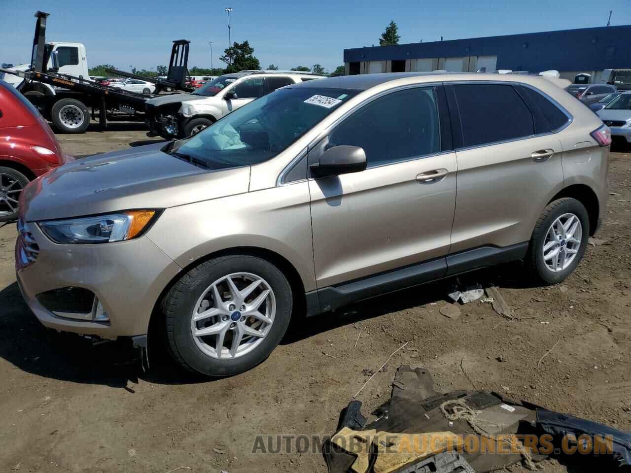 2FMPK4J92MBA02555 FORD EDGE 2021