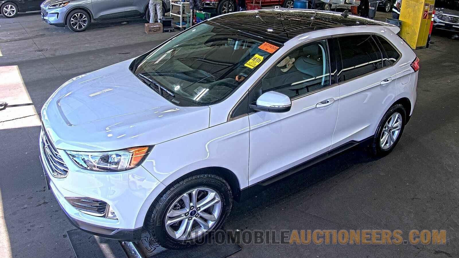 2FMPK4J93LBB49157 Ford Edge 2020