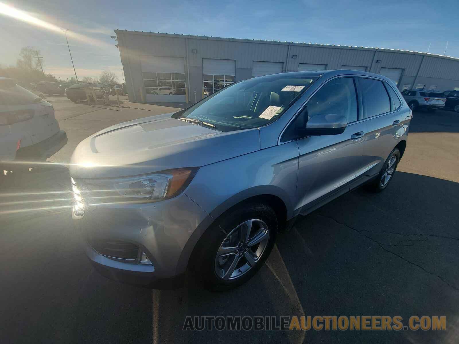 2FMPK4J93MBA64076 Ford Edge 2021