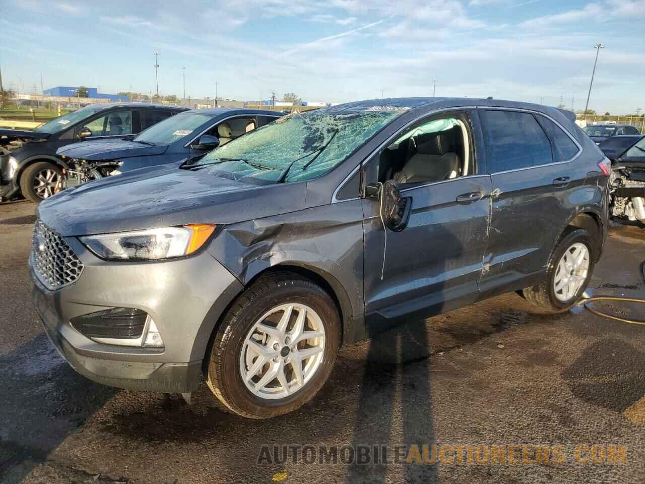 2FMPK4J97RBA45683 FORD EDGE 2024