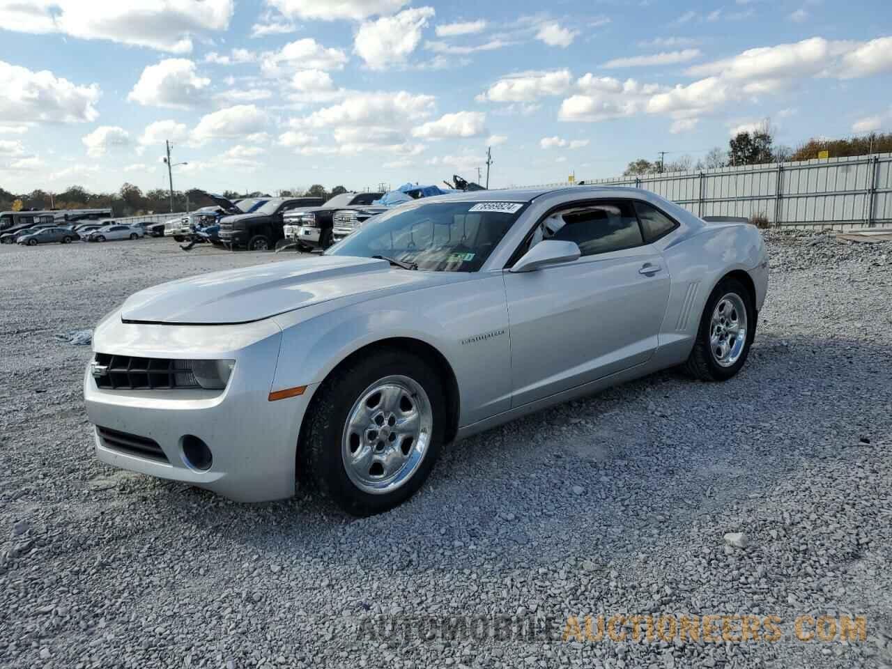 2G1FA1E37D9235211 CHEVROLET CAMARO 2013