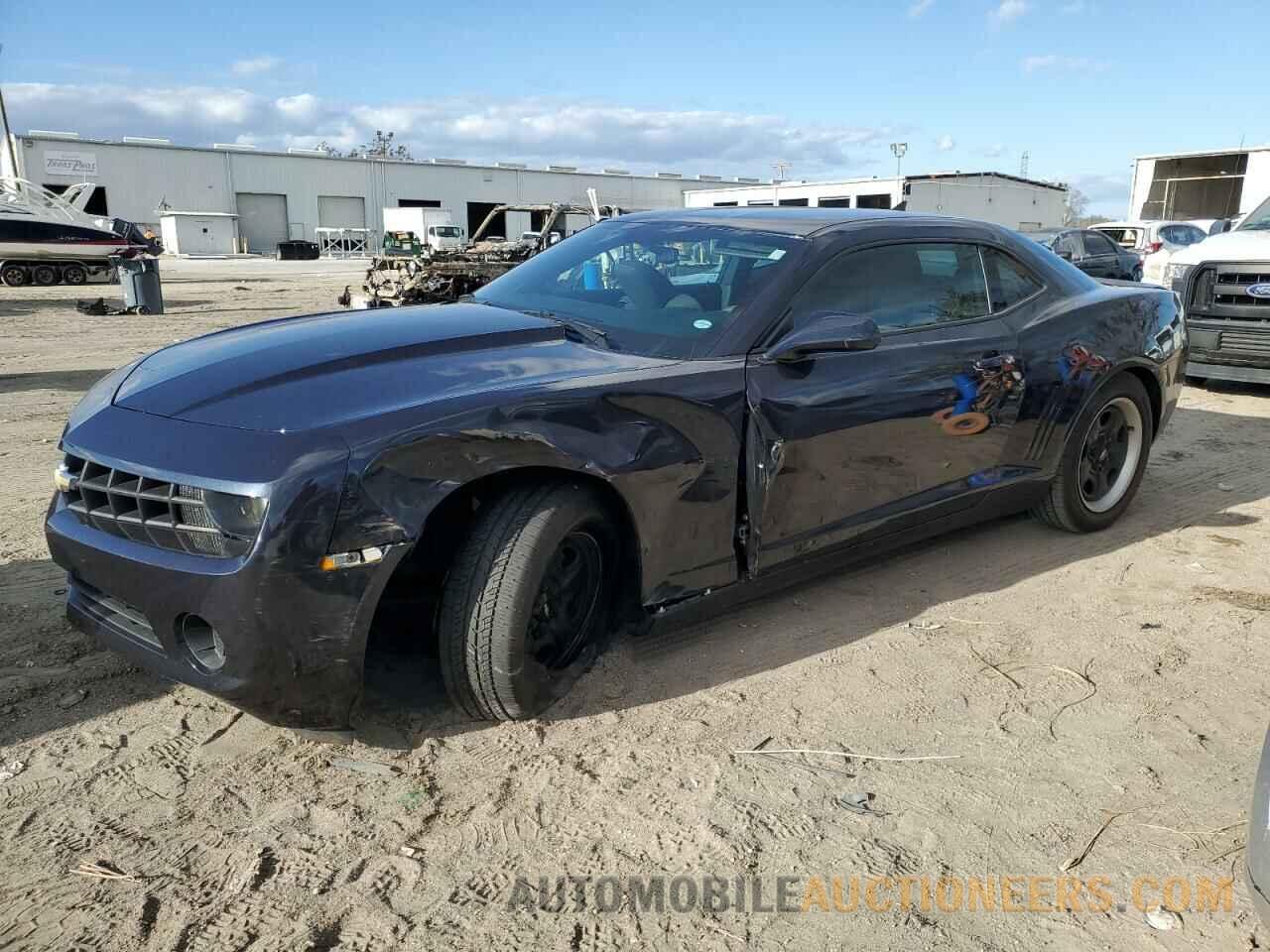 2G1FA1E38D9182583 CHEVROLET CAMARO 2013