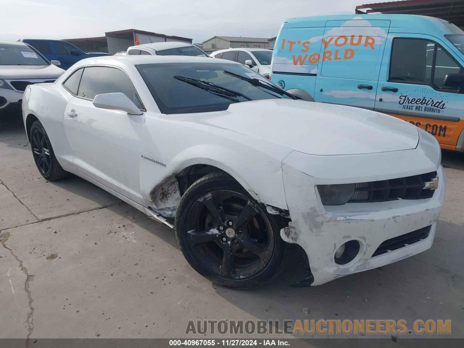 2G1FB1E33D9225952 CHEVROLET CAMARO 2013