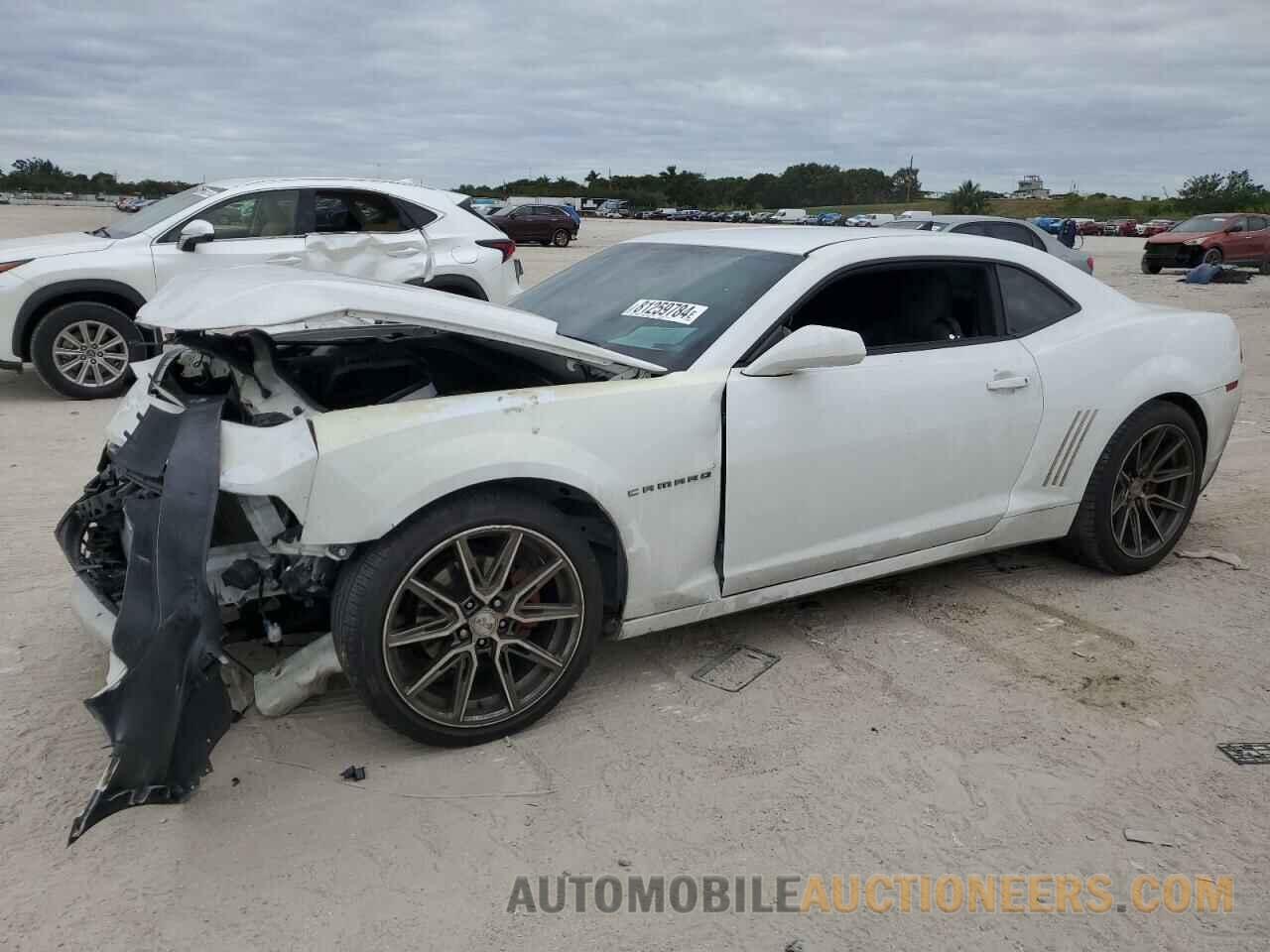 2G1FB1E3XF9307826 CHEVROLET CAMARO 2015