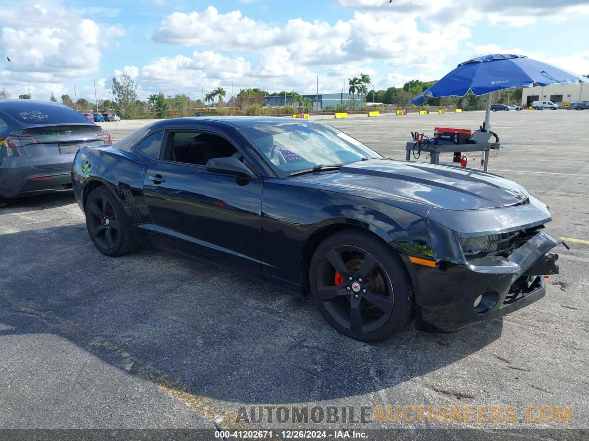 2G1FC1ED2B9107426 CHEVROLET CAMARO 2011