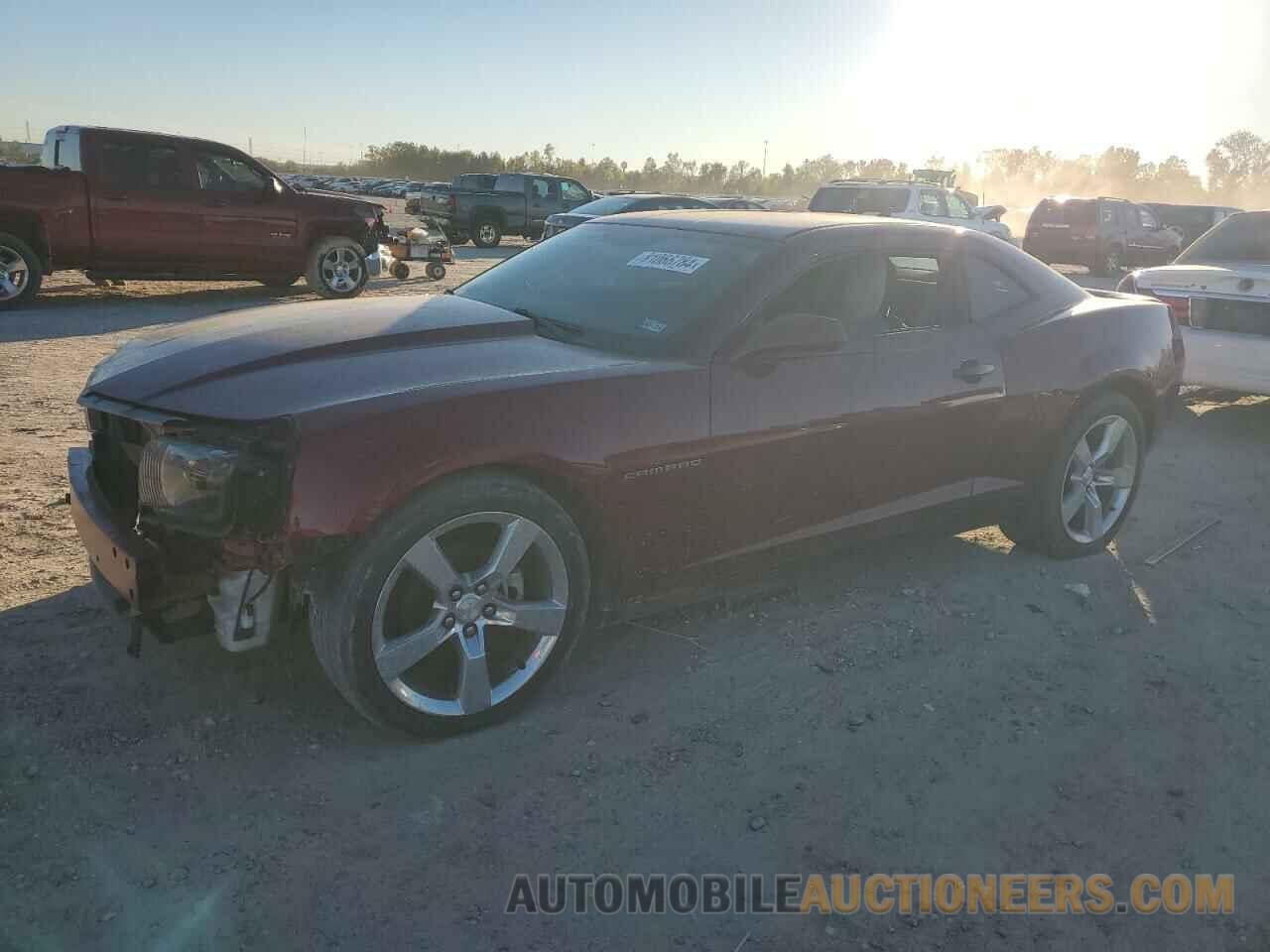 2G1FC1ED9B9152427 CHEVROLET CAMARO 2011