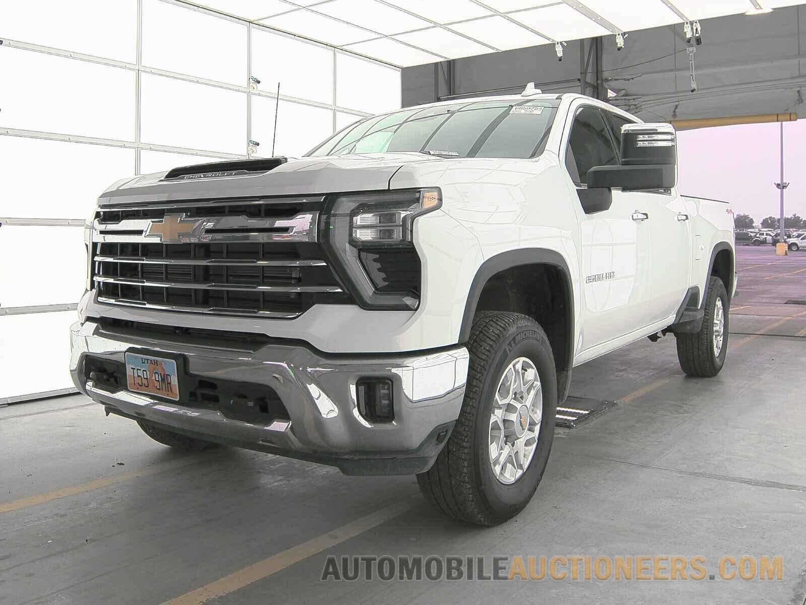 2GC1YPEYXR1104663 Chevrolet Silverado 2500HD 2024