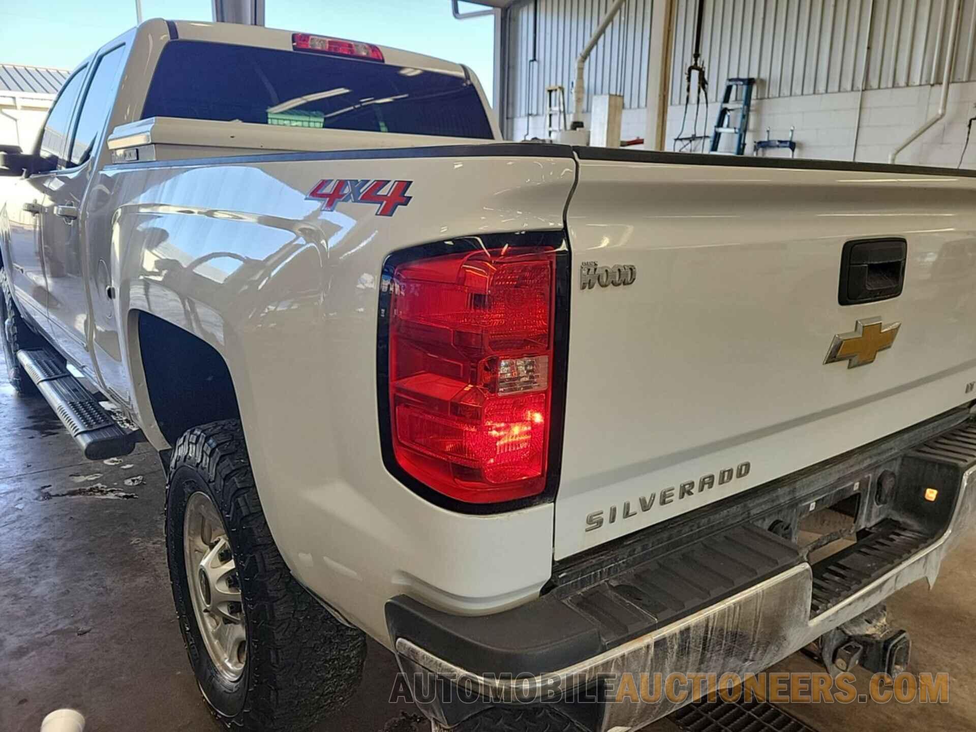 2GC2KSEGXK1204929 CHEVROLET SILVERADO 2019